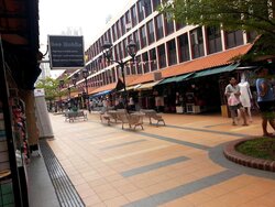 Toa Payoh Central (D12), Shop House #457396531